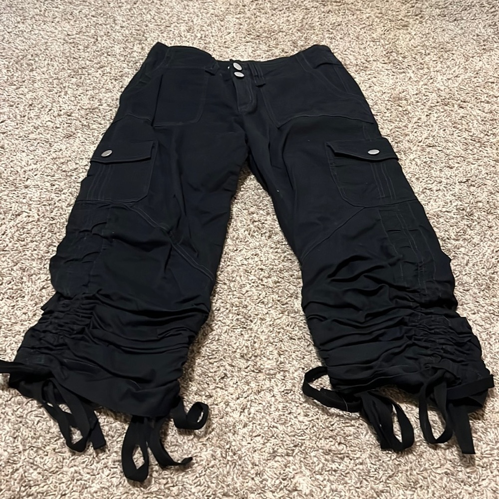 I am Gia Ryder cargo pants